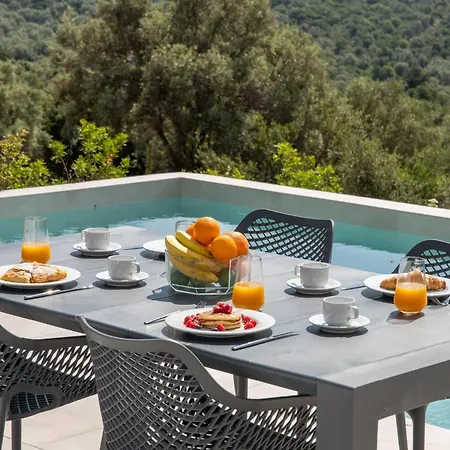 Mesogi Villas, Brand New Modern, Stylish Villas, Private Pool, Seaviews فيلة *