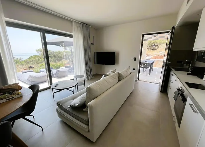 Mesogi Villas, Brand New Modern, Stylish Villas, Private Pool, Seaviews Villa *